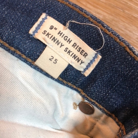 Madewell 9” High Riser Skinny Rip & Repair Size 25 - Picture 8 of 9